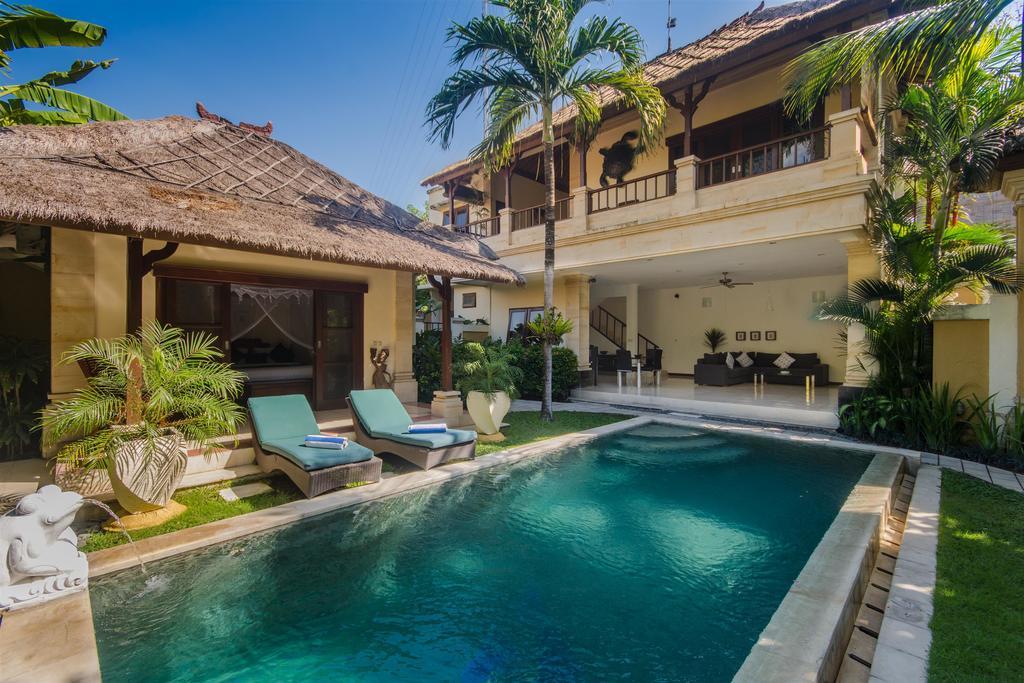 Villa Krisna Seminyak Exteriör bild