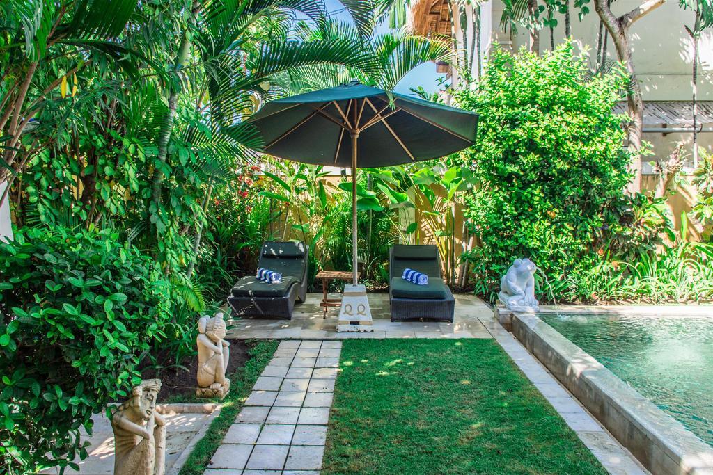 Villa Krisna Seminyak Exteriör bild