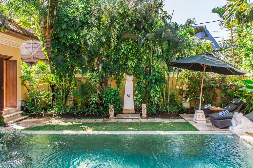 Villa Krisna Seminyak Exteriör bild