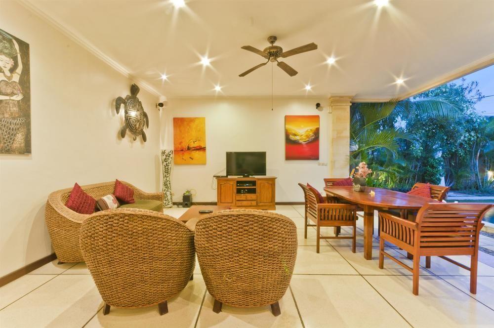 Villa Krisna Seminyak Exteriör bild