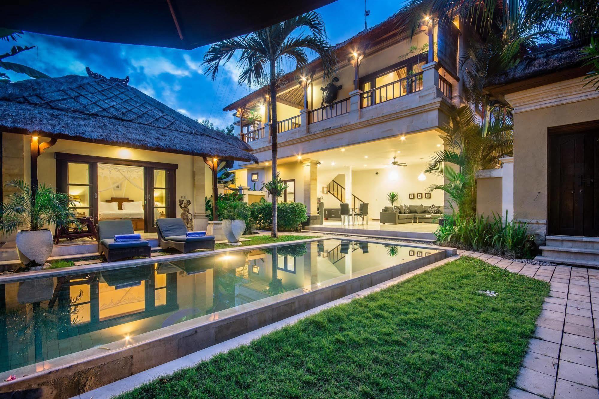 Villa Krisna Seminyak Exteriör bild