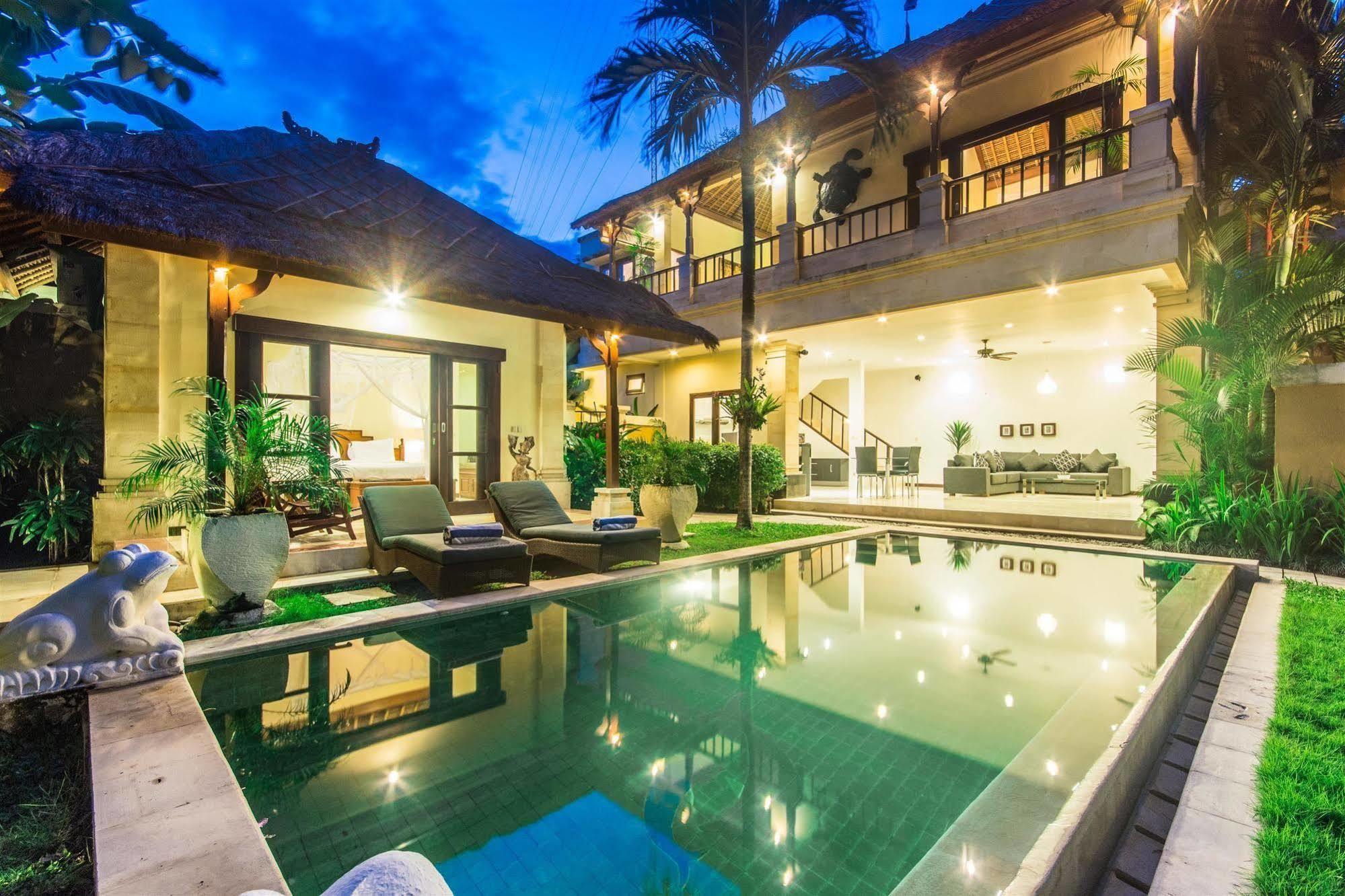Villa Krisna Seminyak Exteriör bild