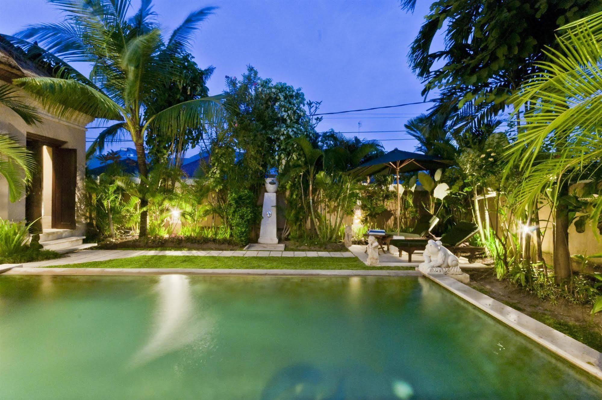 Villa Krisna Seminyak Exteriör bild